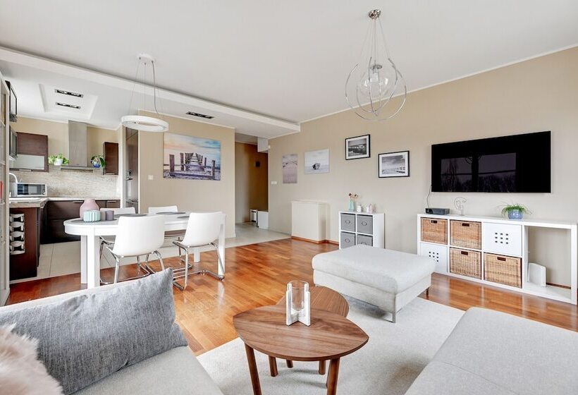 شقة كومفورت غرفتين نوم, Dom & House   Apartments Parkur