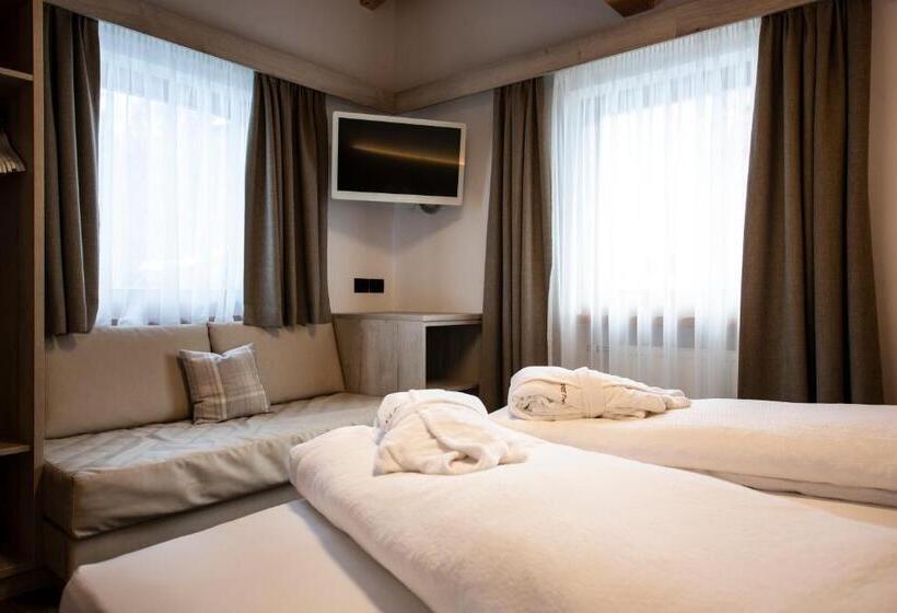 آپارتمان 1 خوابه با تراس, Apartments & Garnì Pre Da Nai