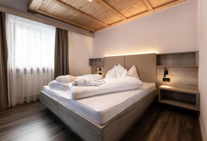 آپارتمان 1 خوابه با تراس, Apartments & Garnì Pre Da Nai