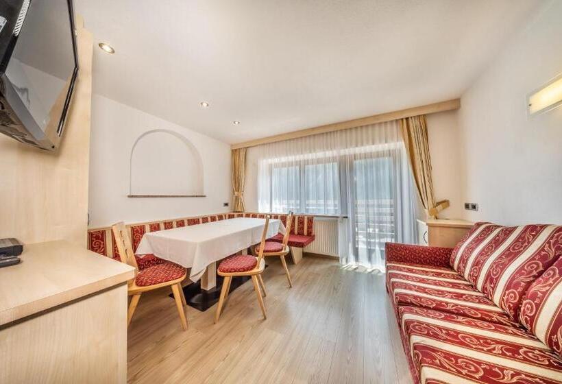 آپارتمان سوپریور 1 خوابه, Apartments & Garnì Pre Da Nai