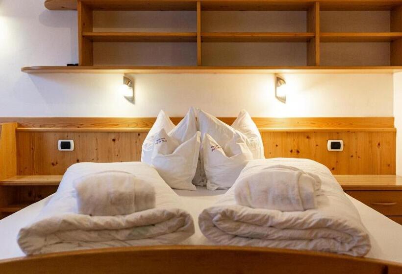 استودیو استاندارد با بالکن, Apartments & Garnì Pre Da Nai