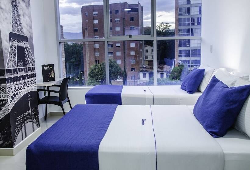 Семейный Номер, Laureles Plaza