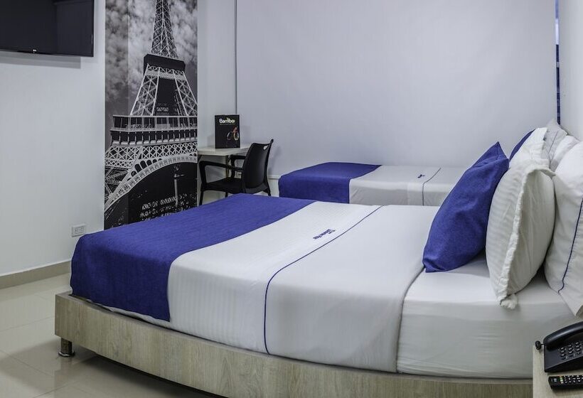 Семейный Номер, Laureles Plaza