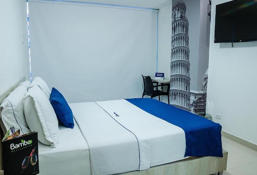 Номер Deluxe, Laureles Plaza