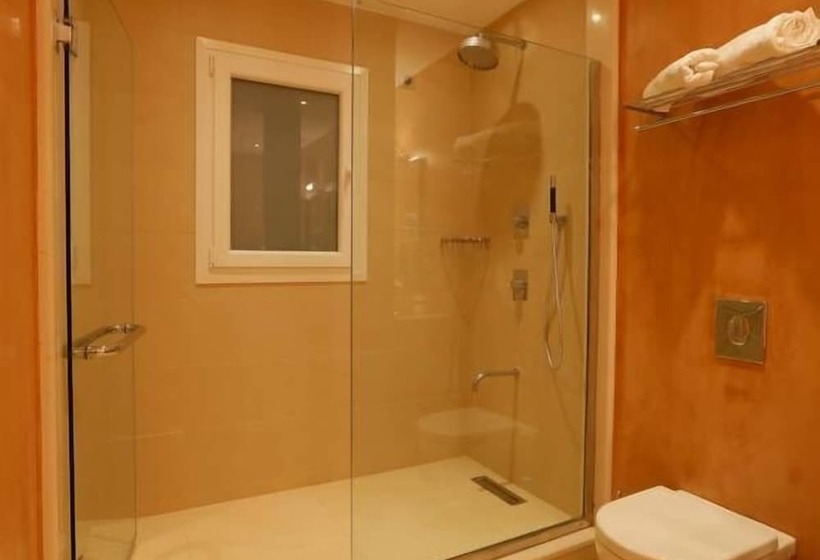 바다 전망 스위트, Pictures Suites