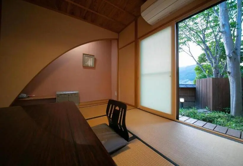 ویلای 1 خوابه, Ryokan Fukinoya