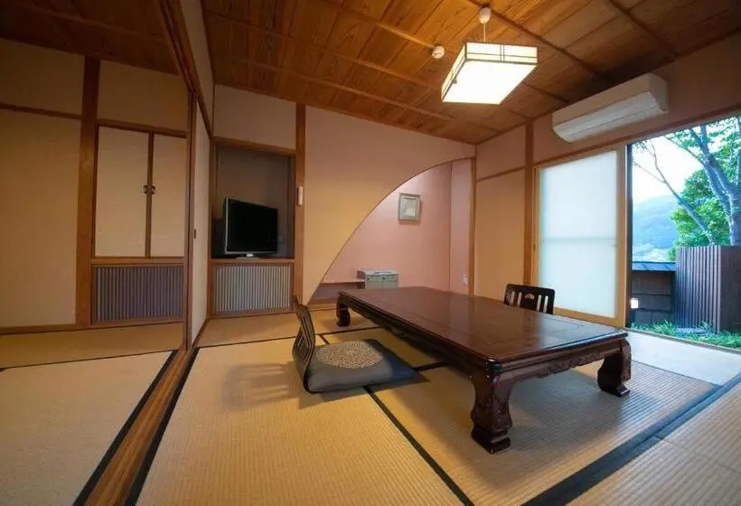 ویلای 1 خوابه, Ryokan Fukinoya