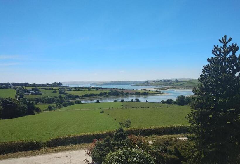 Camera Deluxe Vista Mare, Seafield Farmhouse