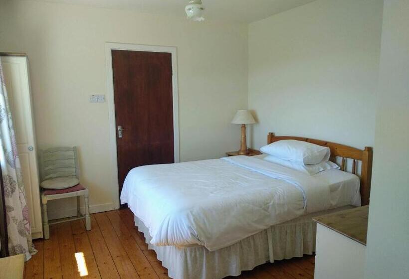 Camera Tripla Standard, Seafield Farmhouse