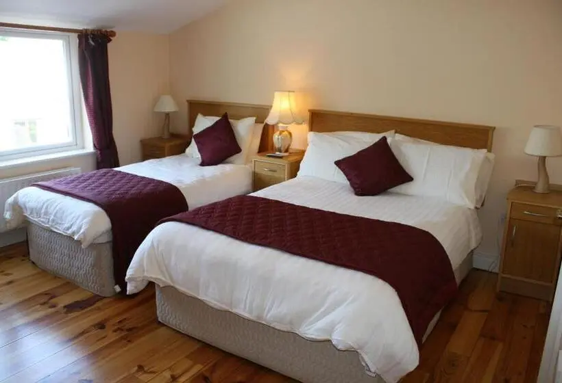 اتاق لوکس خانوادگی, Carrowntober House B & B