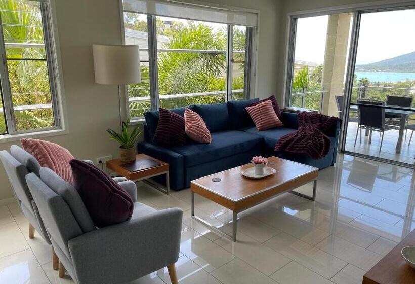 شقة بغرفتي نوم, Airlie Summit Apartments