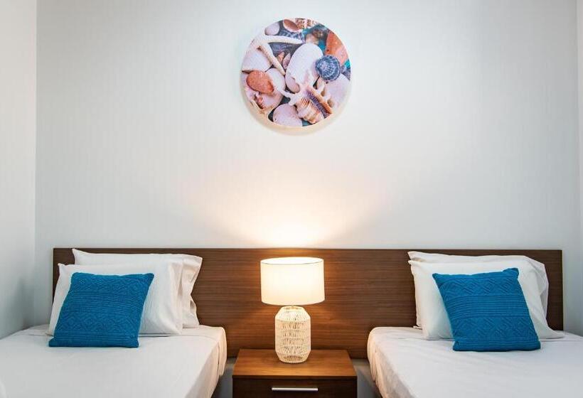 شقة غرفة واحدة, Airlie Summit Apartments