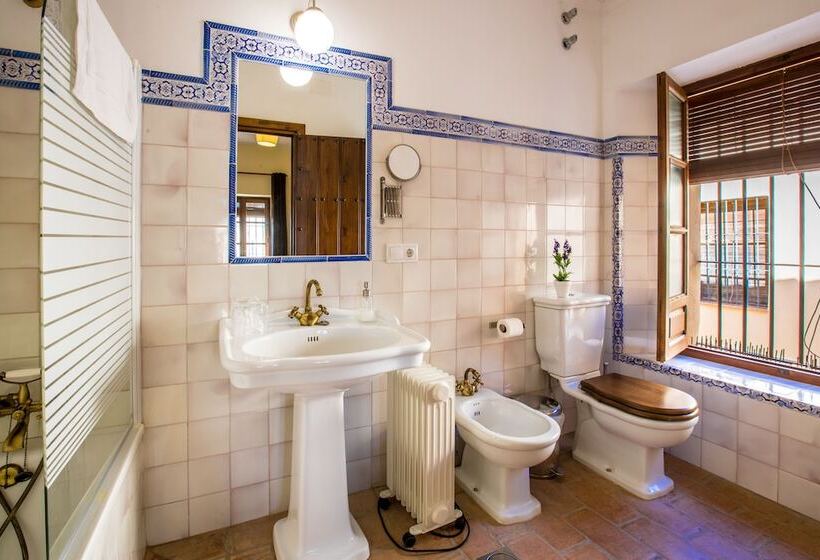 Номер Стандарт, Hospedería Convento De Santa Clara