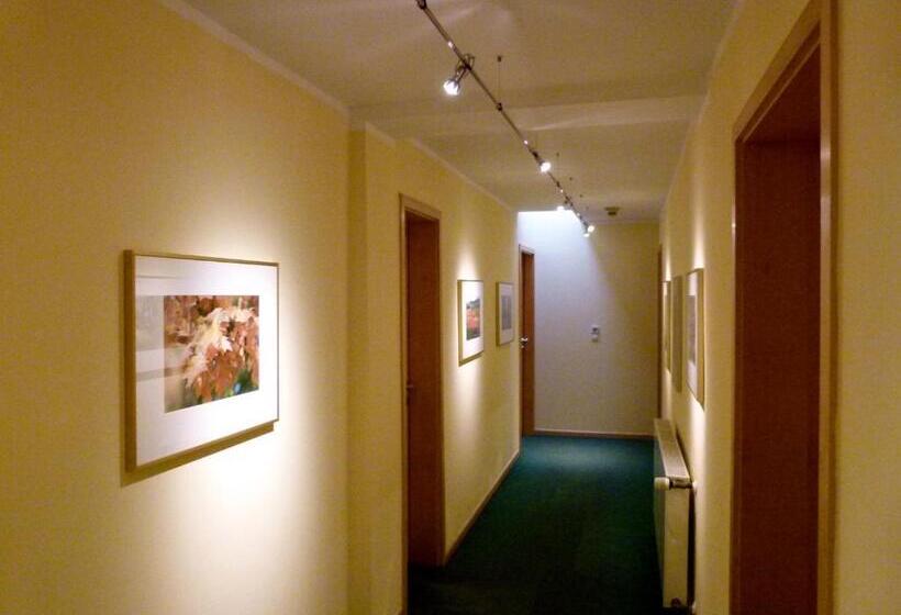 수피리어 룸, Markt3