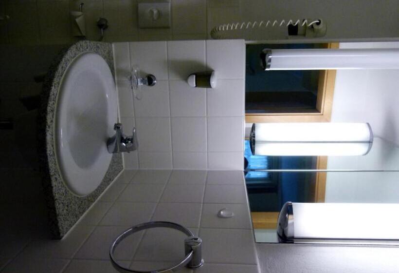 클래식 룸, Markt3