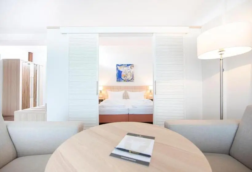 Habitació Triple Deluxe, Saxenhof