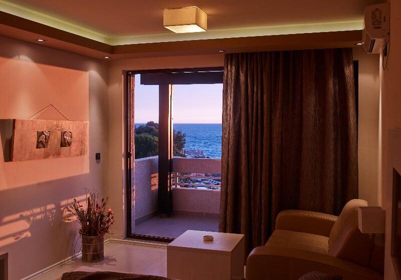 اتاق سوپریور با چشمانداز دریا, Ruža Vjetrova Wind Rose Hotel Resort