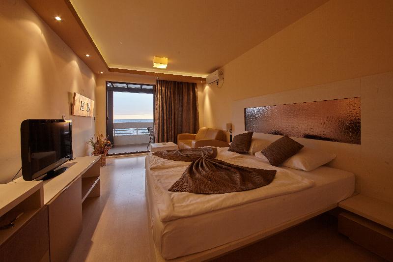 اتاق سوپریور با چشمانداز دریا, Ruža Vjetrova Wind Rose Hotel Resort