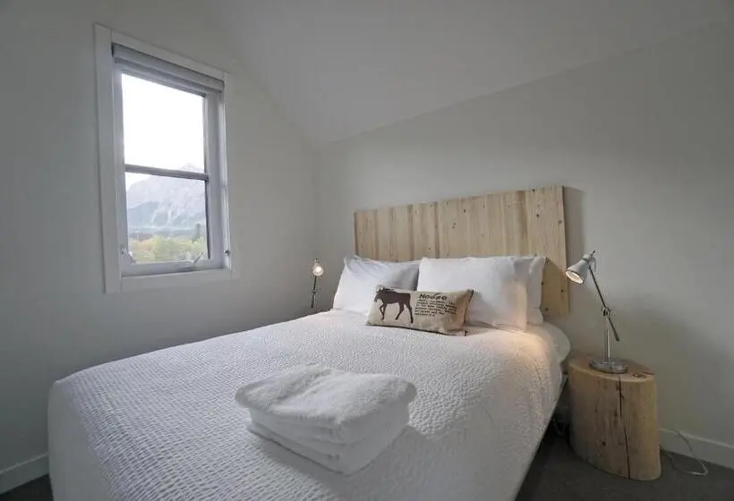 اتاق عادی, Basecamp Resorts Canmore
