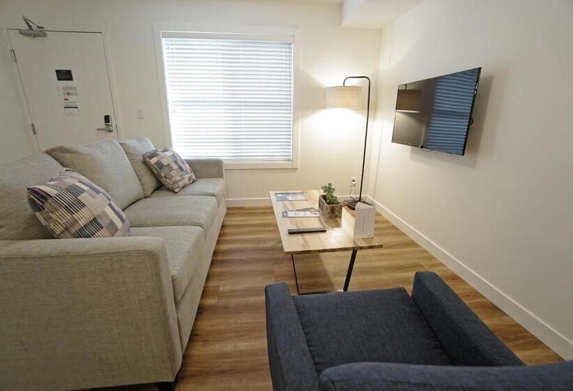 기본룸, Basecamp Resorts Canmore