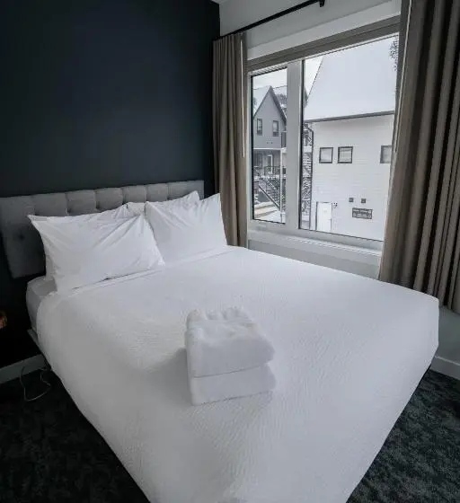 آپارتمان لوکس 1 خوابه, Basecamp Resorts Canmore