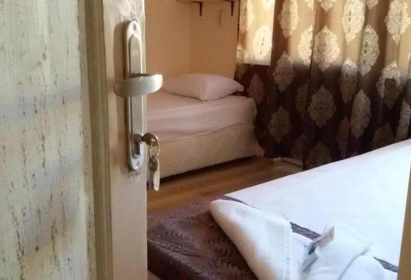 스탠다드 테라스 룸, Guest Rooms Filipopol