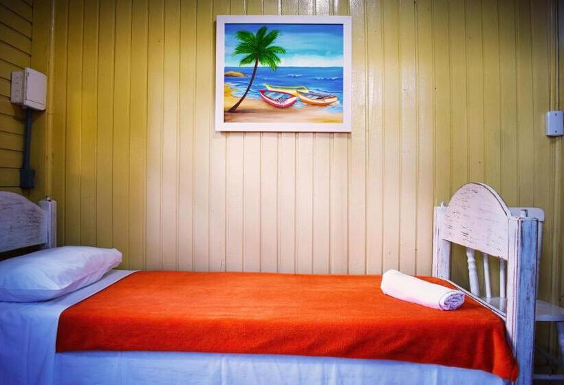 בקתת חדר, Pousada Vila Dos Coqueiros