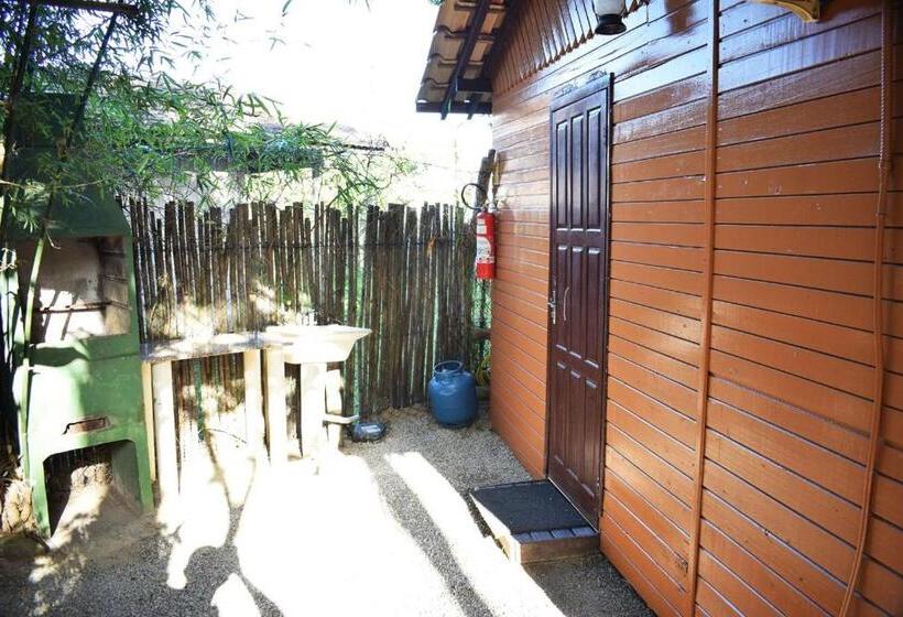 בקתת חדר, Pousada Vila Dos Coqueiros