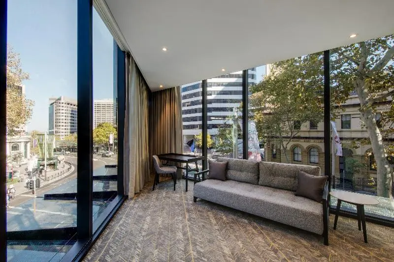 سوییت اجرایی, Vibe Hotel North Sydney
