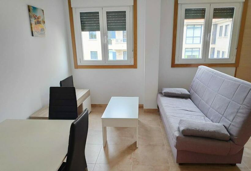 带2个卧室的公寓, Apartamentos Revolta Sanxenxo 3000