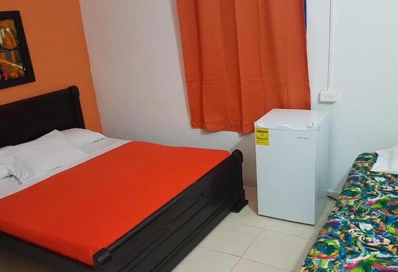 Номер Стандарт Трехместный, Alojamiento San Martín