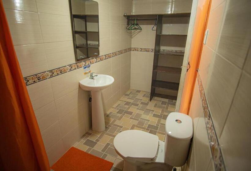 Семейный Номер, Alojamiento San Martín