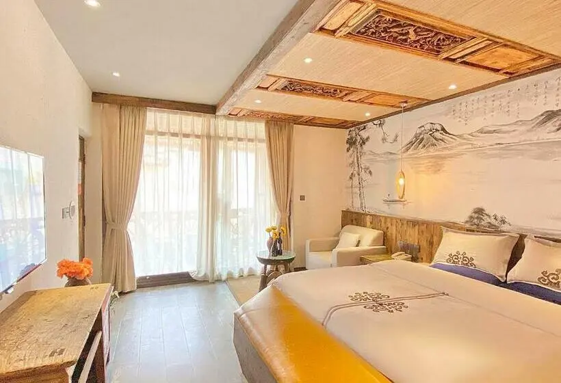 キングサイズベッドのデラックスルーム, Old Story Inn Lijiang Old Town