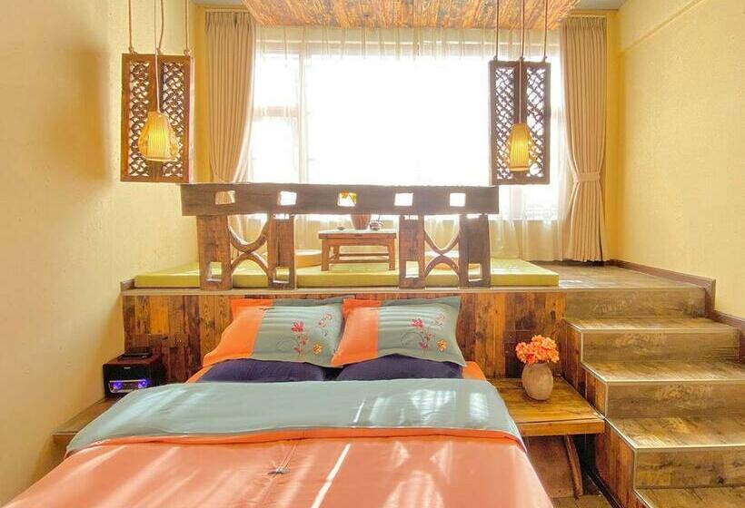 Номер Deluxe Кровать Кинг, Old Story Inn Lijiang Old Town