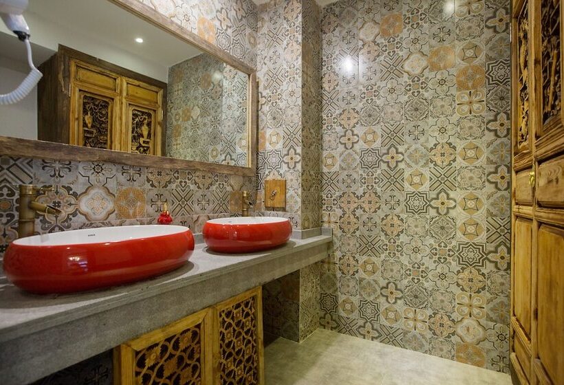 패밀리 룸, Old Story Inn Lijiang Old Town