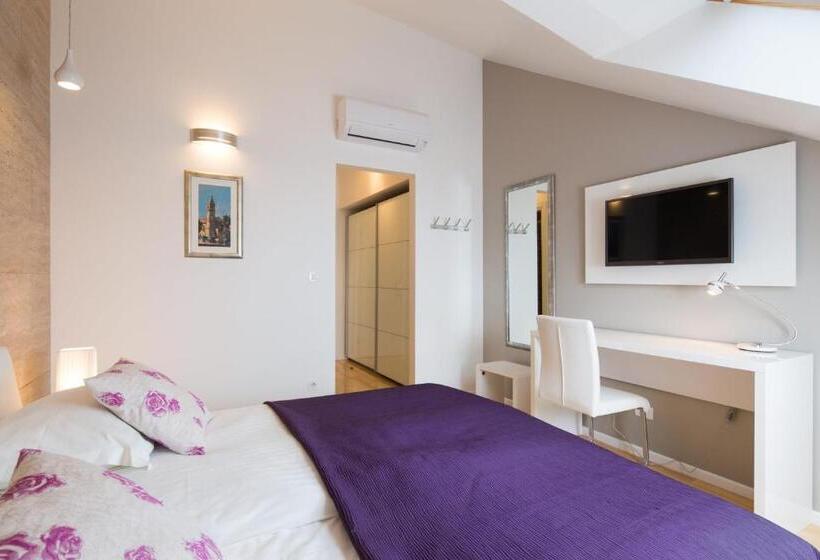 Quarto Deluxe Vista Mar, Laura Lux Suites