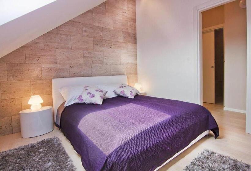 Quarto Quádruplo Deluxe, Laura Lux Suites