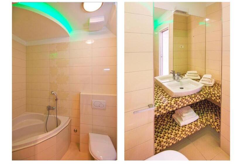 Quarto Quádruplo Deluxe, Laura Lux Suites