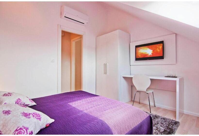 Quarto Quádruplo Deluxe, Laura Lux Suites