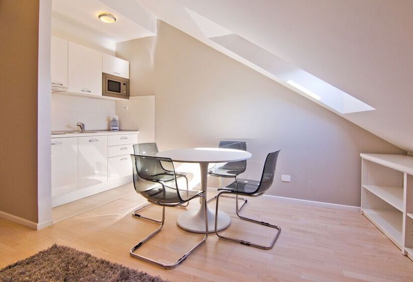 Quarto Quádruplo Deluxe, Laura Lux Suites