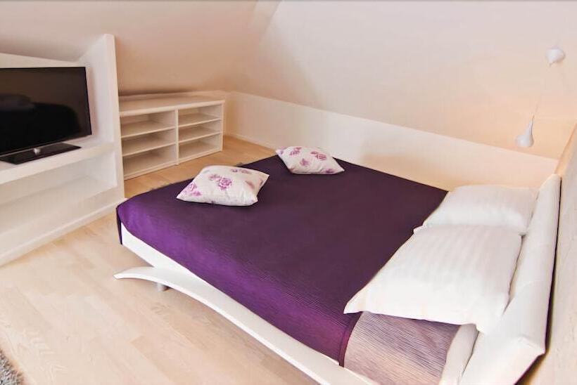 Quarto Quádruplo Deluxe, Laura Lux Suites