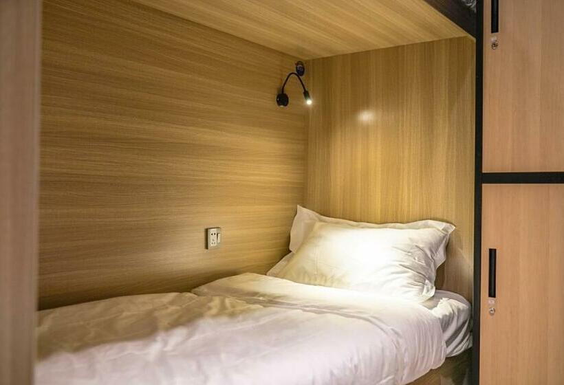 Кровать в Общей Комнате, Sanya Ipk Backpackers Hostel