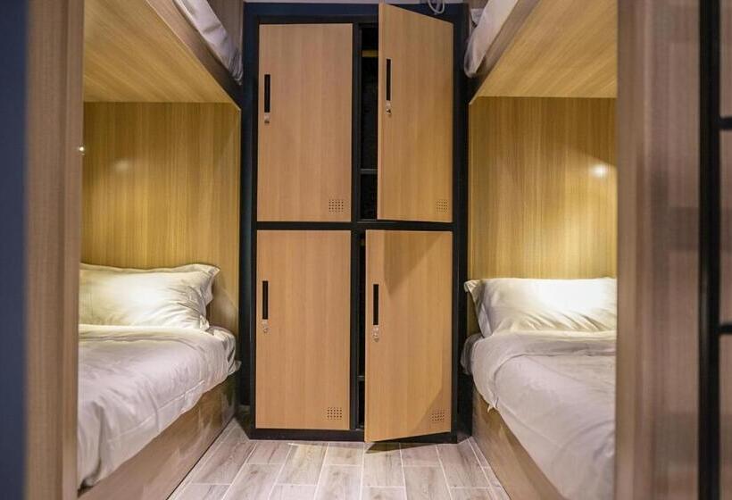 Кровать в Общей Комнате, Sanya Ipk Backpackers Hostel