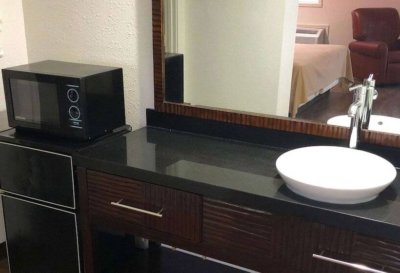 חדר סטנדרט מיטה זוגית, Lucky Vista Motel