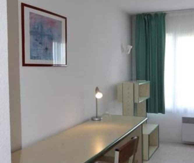 חדר סטודיו סטנדרד, Sphinx Résidences Tempologis Mémorial