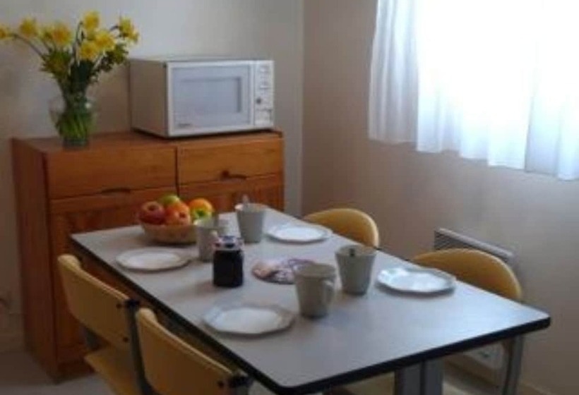 דירת שני חדרים, Sphinx Résidences Tempologis Mémorial