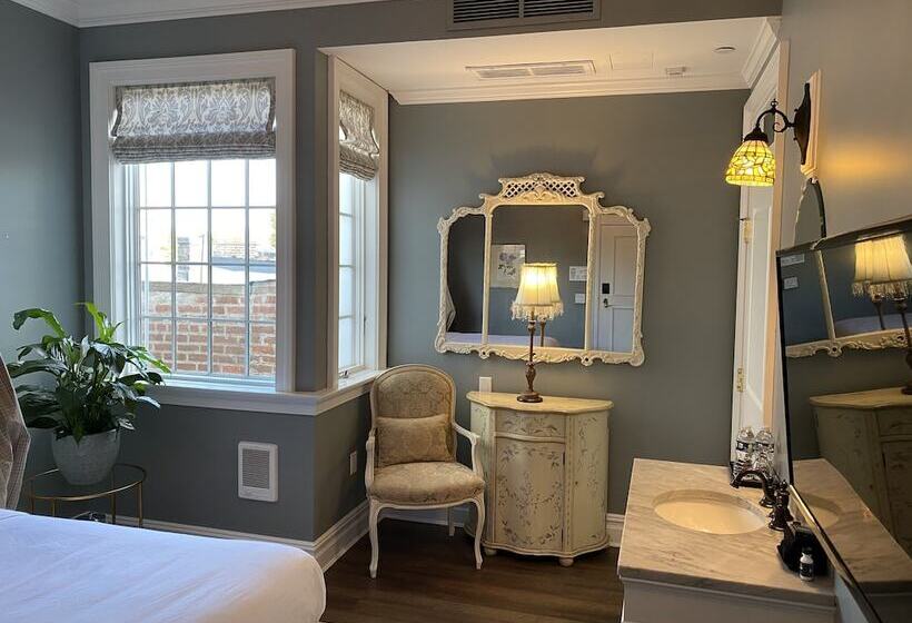 غرفة قياسية سرير ملكى, The Dutchess Inn And Spa At Beacon