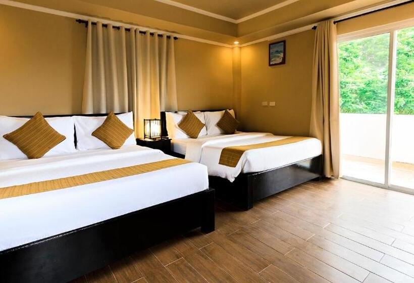 اتاق استاندارد سه تخته با بالکن, Vela Terraces