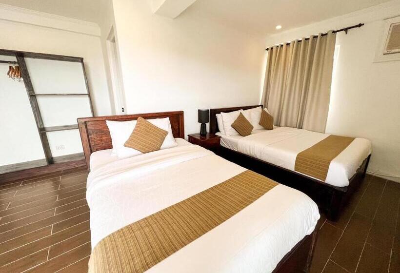 اتاق استاندارد سه تخته با بالکن, Vela Terraces