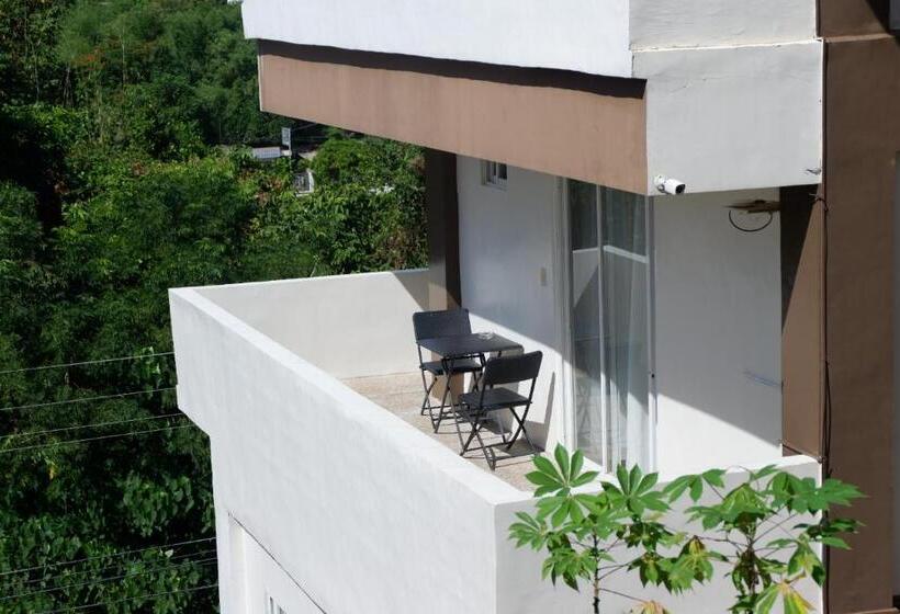 اتاق استاندارد سه تخته با بالکن, Vela Terraces